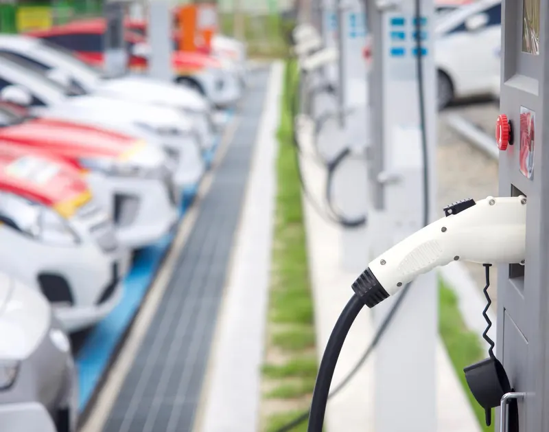 Terawatt and Desert Cab Advance the Electrification of Las Vegas Taxi Fleet